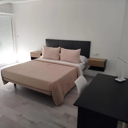Quarto em Acomodações Particulares Habitaciones *